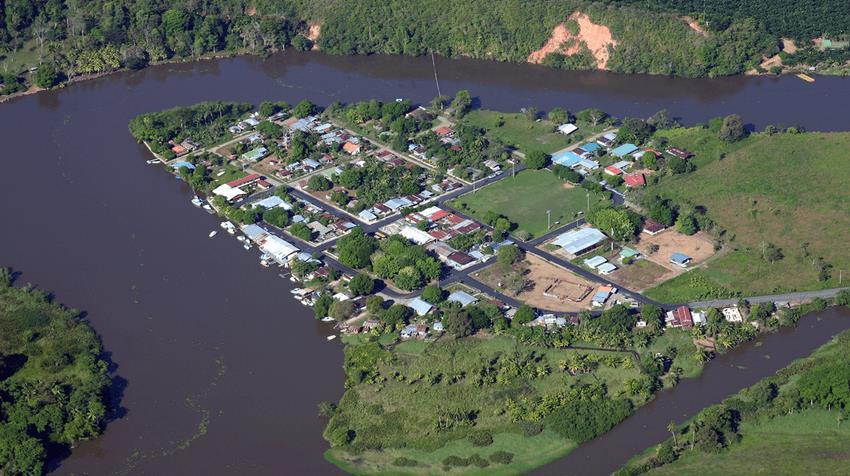 Hotel Sierpe River Exterior photo