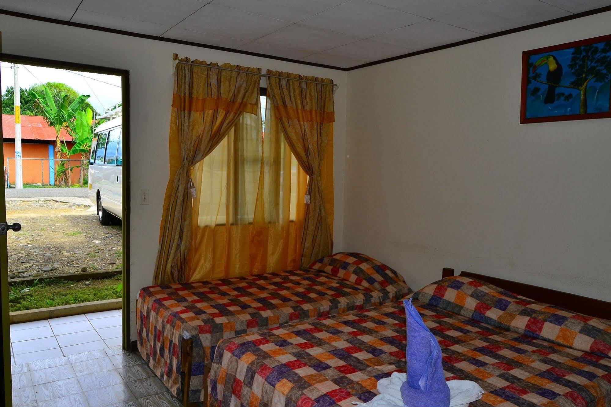 Hotel Sierpe River Exterior photo